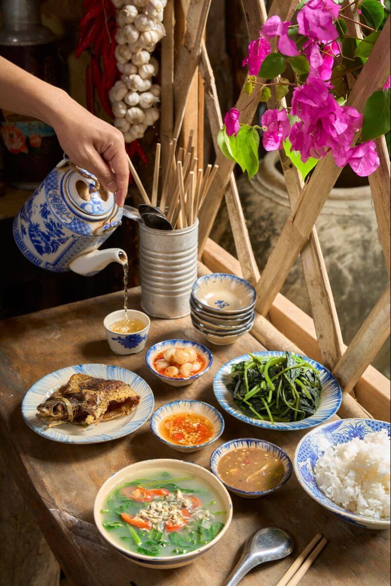 chụp ảnh món ăn truyền thống