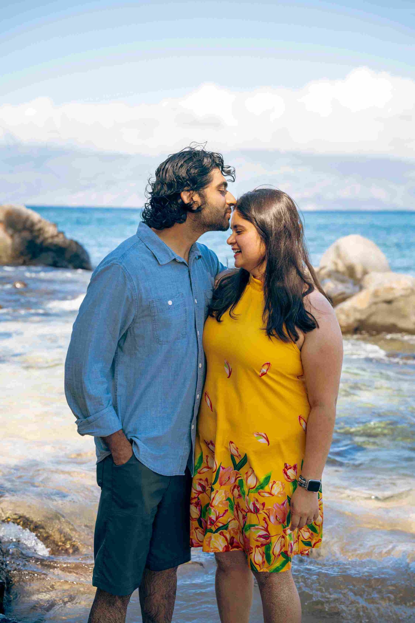 Feel the sea breeze and love in every photo in da nang